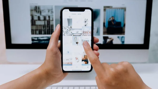 Steps to Turn On and Turn Off Airdrops on Apple Devices