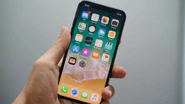 How to Transfer Data from Old iPhone to New iPhone?