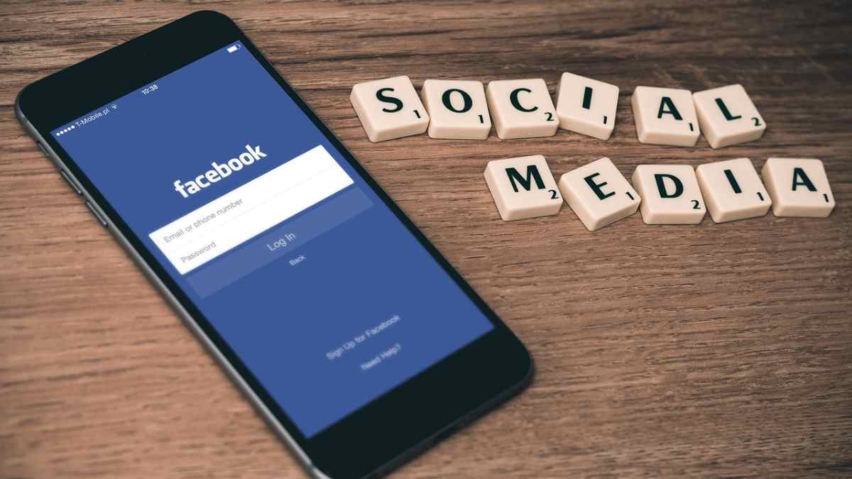 How to Create a Poll on Facebook