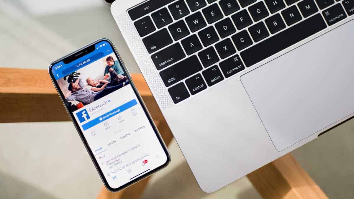 Why is Facebook Slow to Load on Mobile and Browser