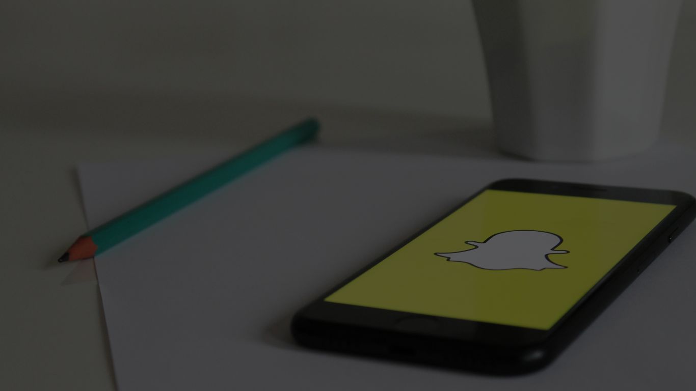 Red Heart on Snapchat: Behind Snapchat Emojis